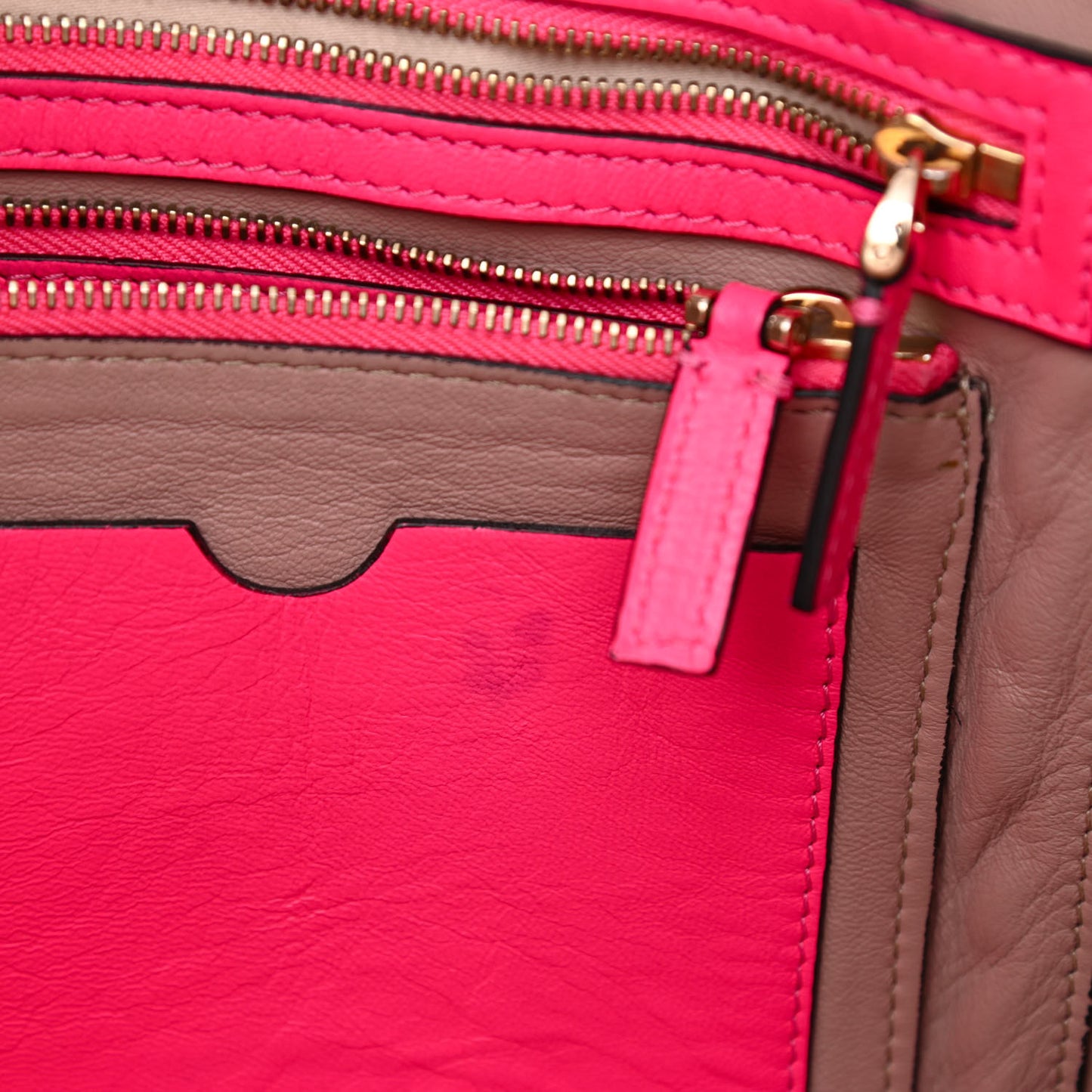 Nappa Medium Rockstud Soft Tote Framboise