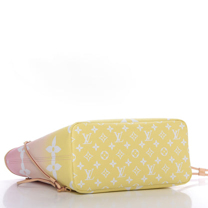Louis Vuitton Monogram Giant By The Pool Neverfull MM Light Pink 4 of 9
