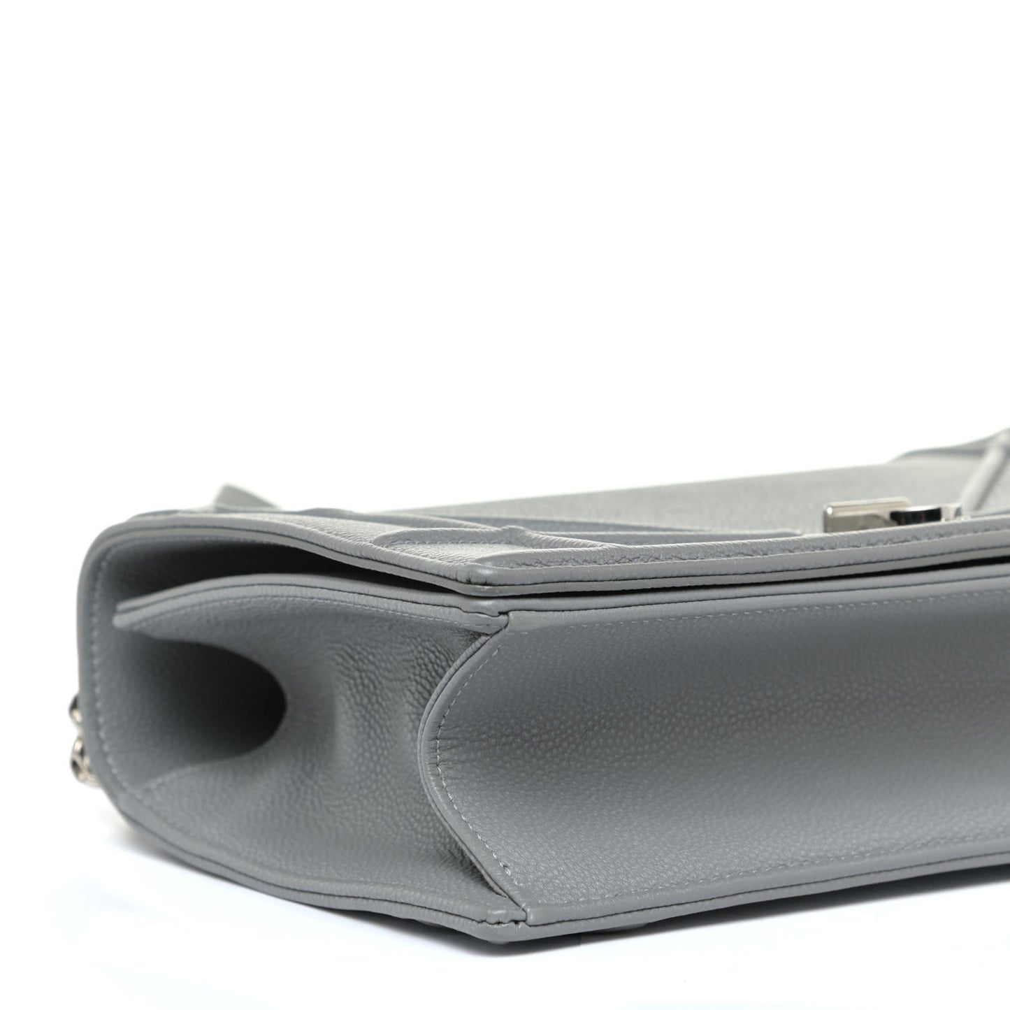 Grained Calfskin Medium Diorama Flap Bag Gris