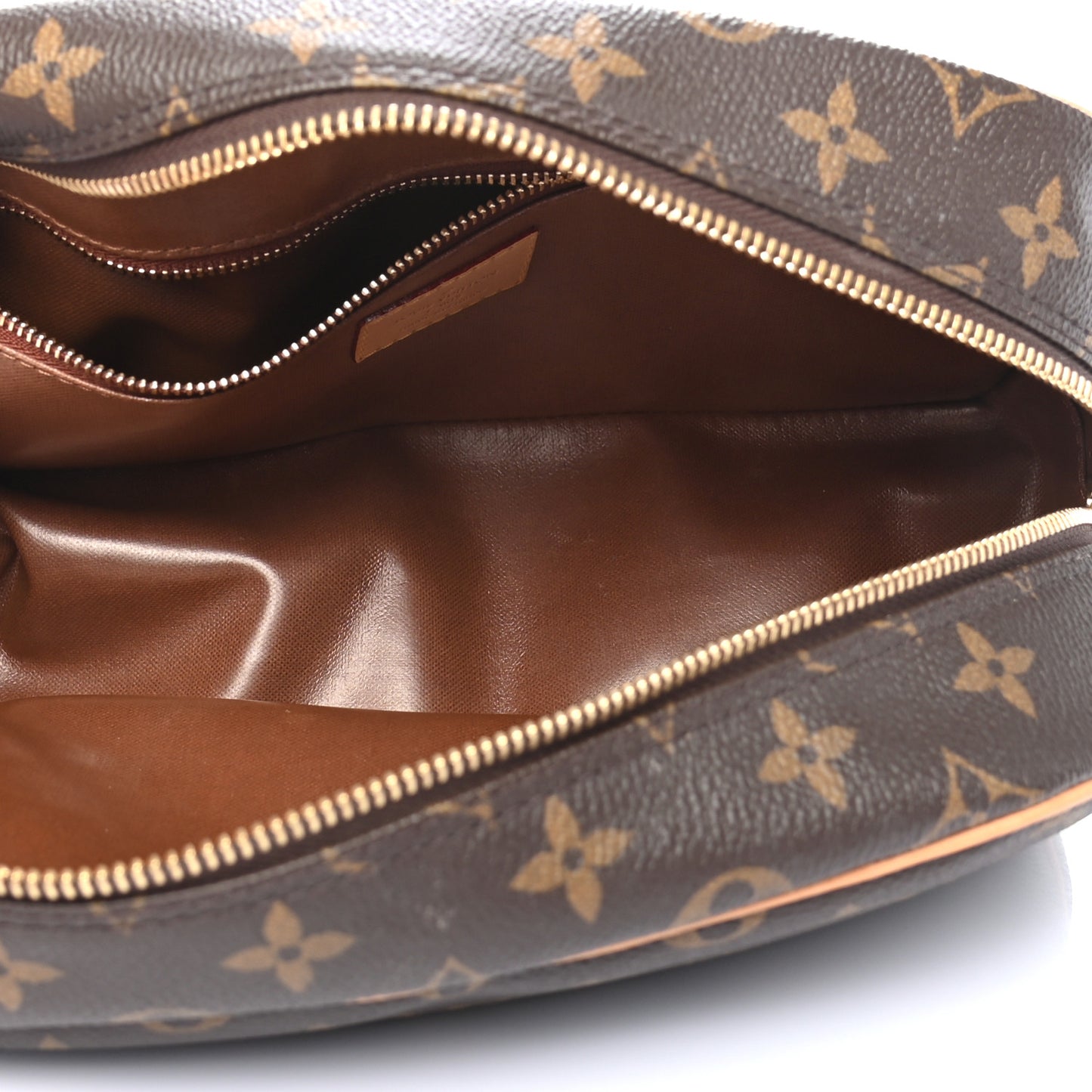 Monogram Toiletry Bag 25