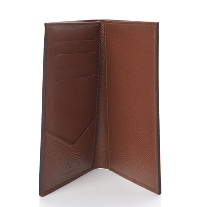 Louis Vuitton Monogram Passport Cover 5 of 7