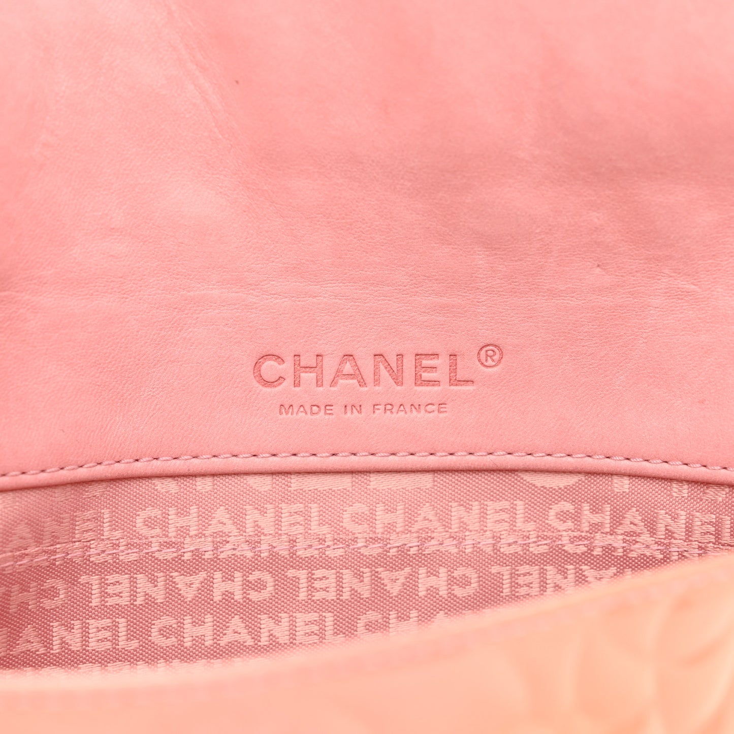 Patent Calfskin Camellia Embossed Flap Pochette Pink
