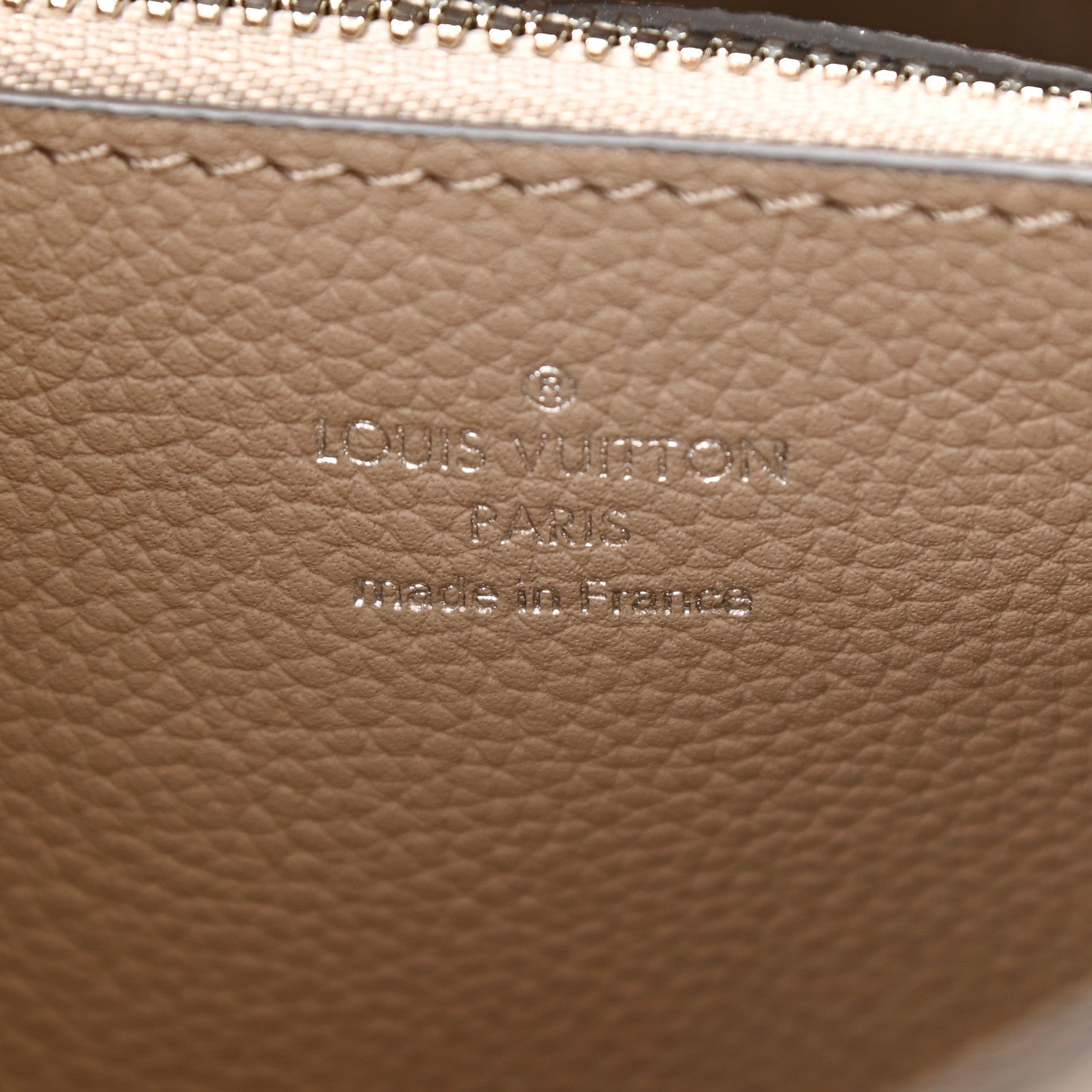 Louis Vuitton Mahina Muria Galet 6 of 11