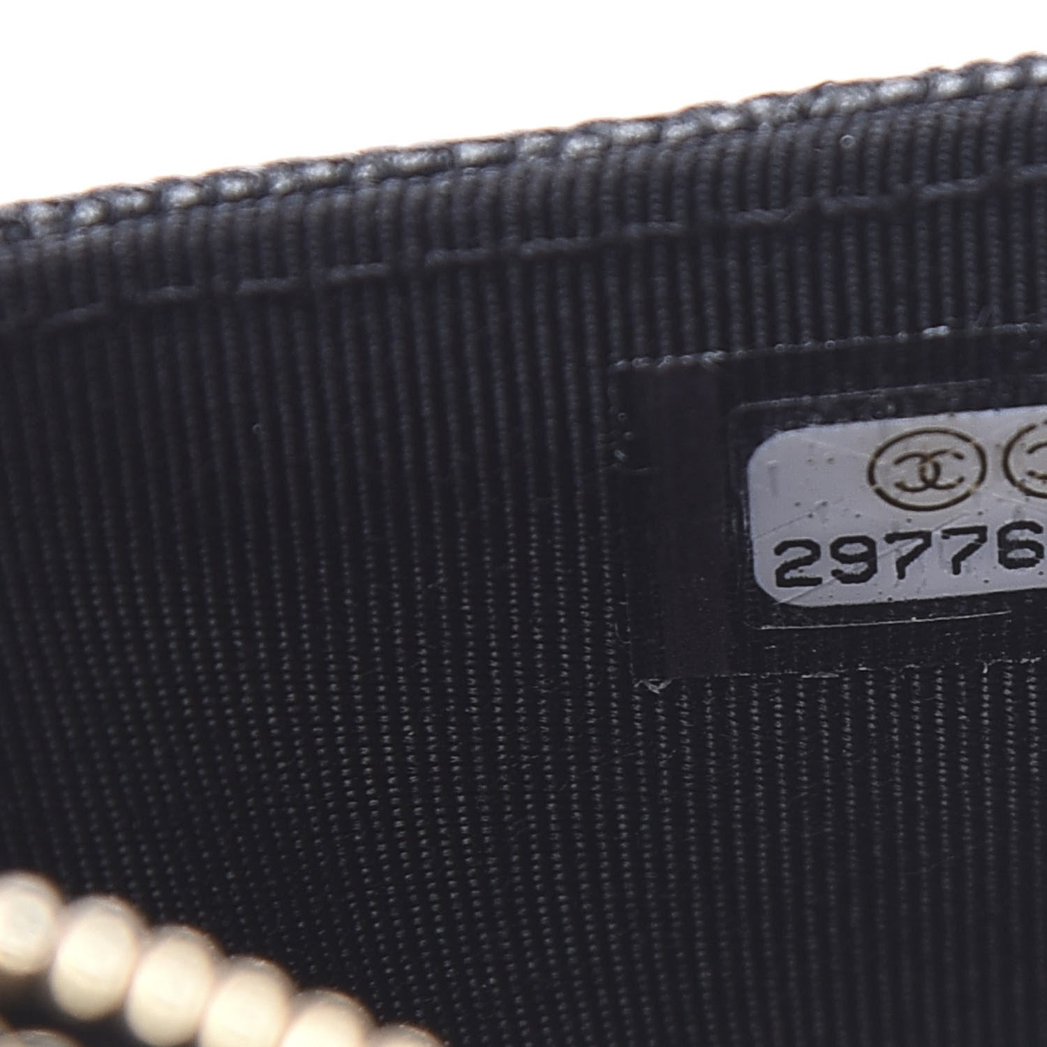 Chanel Caviar Quilted CC Zip Card Holder Black 6 of 7