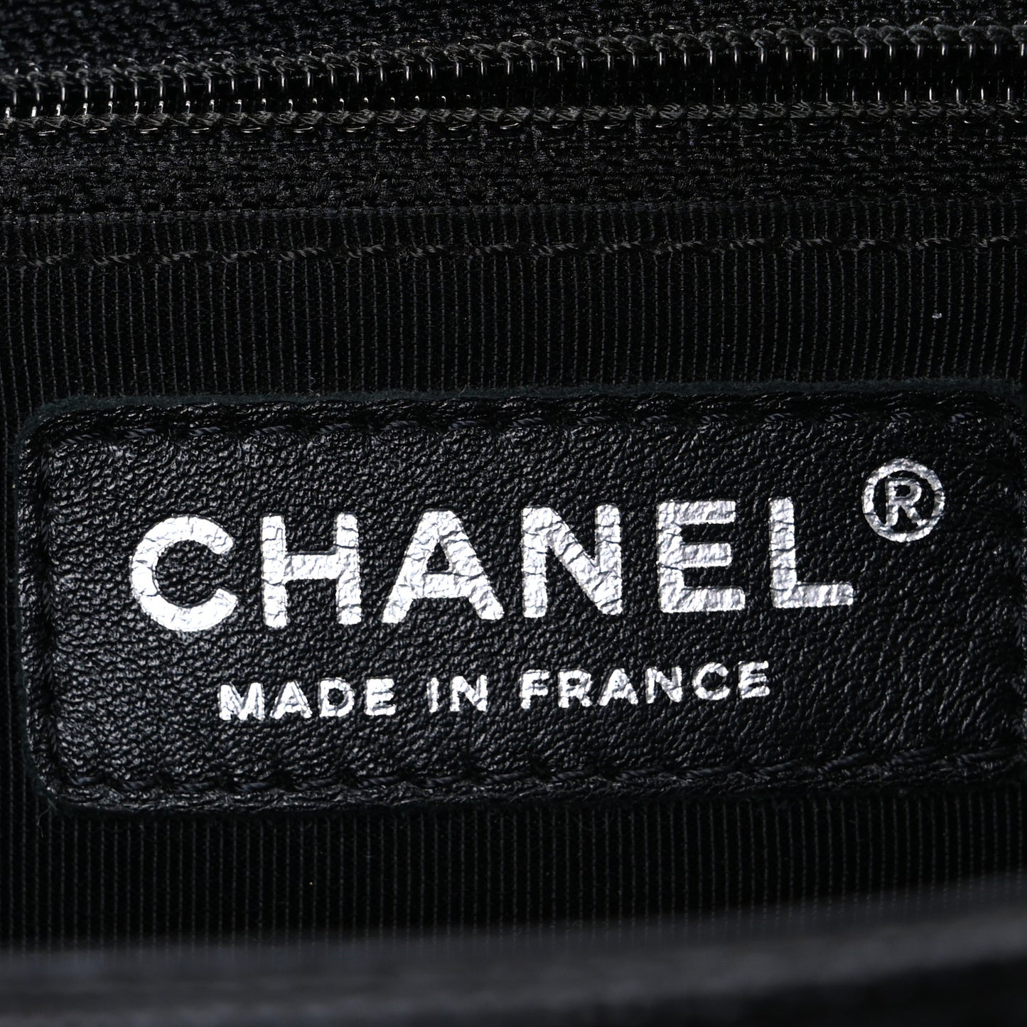 Caviar Quilted New Medium Boy Flap Black