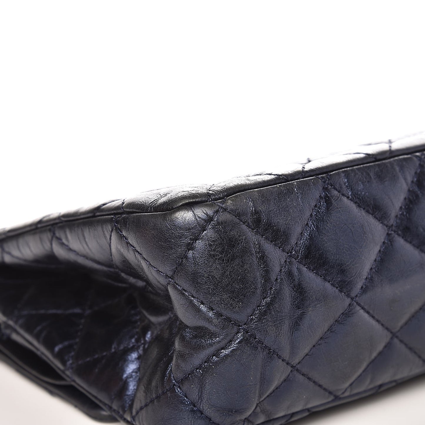 Metallic Aged Calfskin 2.55 Reissue Flap 227 Blue