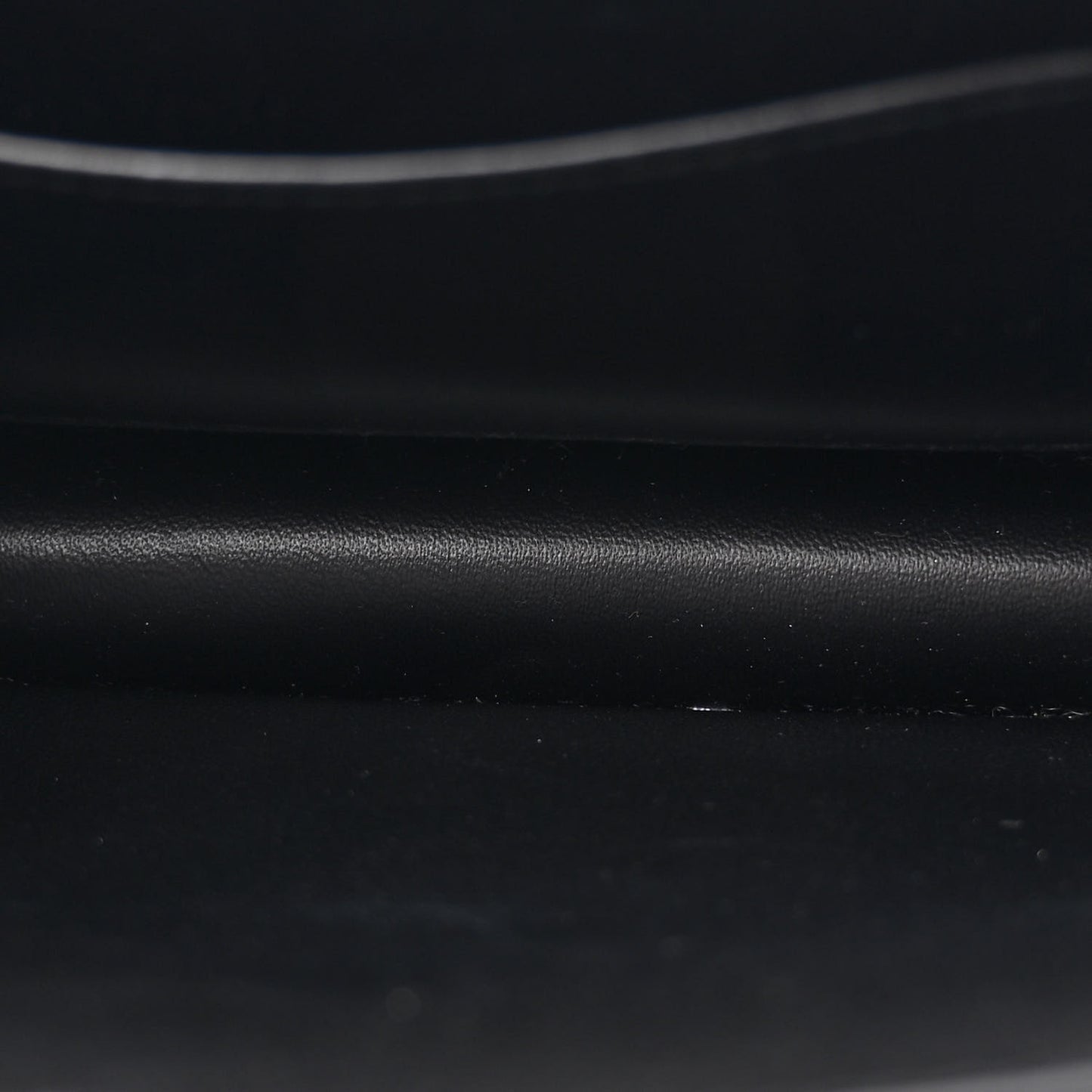 Grained Monsieur Optique Enamel Constance 24 Black