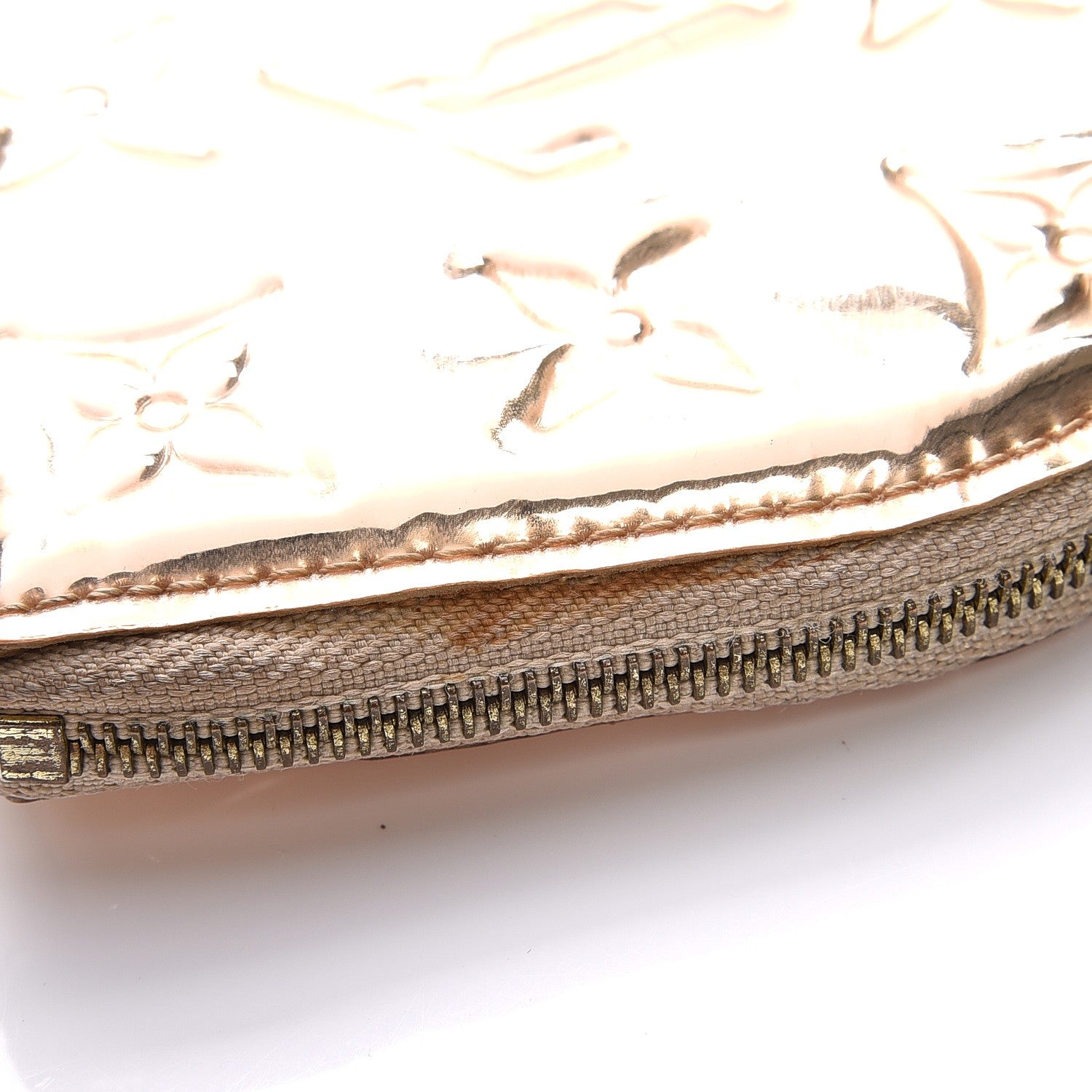 Louis Vuitton Monogram Miroir Heart Coin Purse Gold 7 of 9