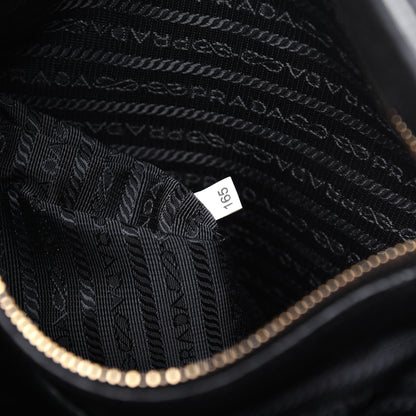 Prada Vitello Daino Side Zip Tote Black 8 of 25