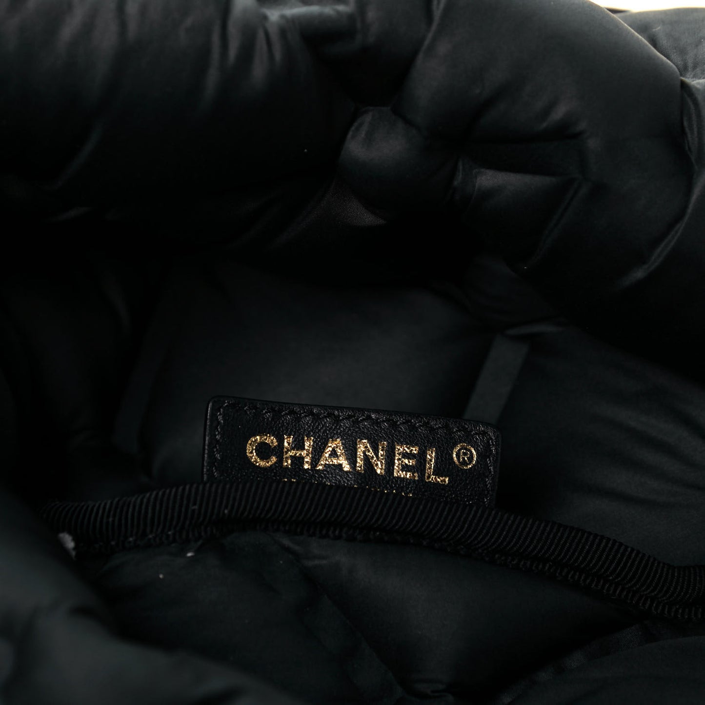 Iridescent Calfskin Quilted Small Chesterfield Flap Black