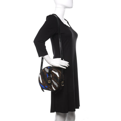 Christian Dior Smooth Calfskin Medium Diorissimo Tote Blue 3 of 12