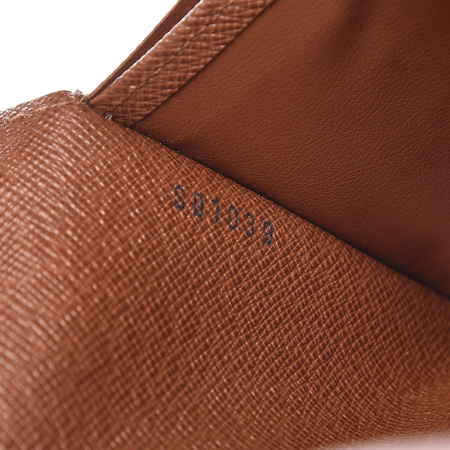 Louis Vuitton Monogram Sarah Wallet 7 of 7