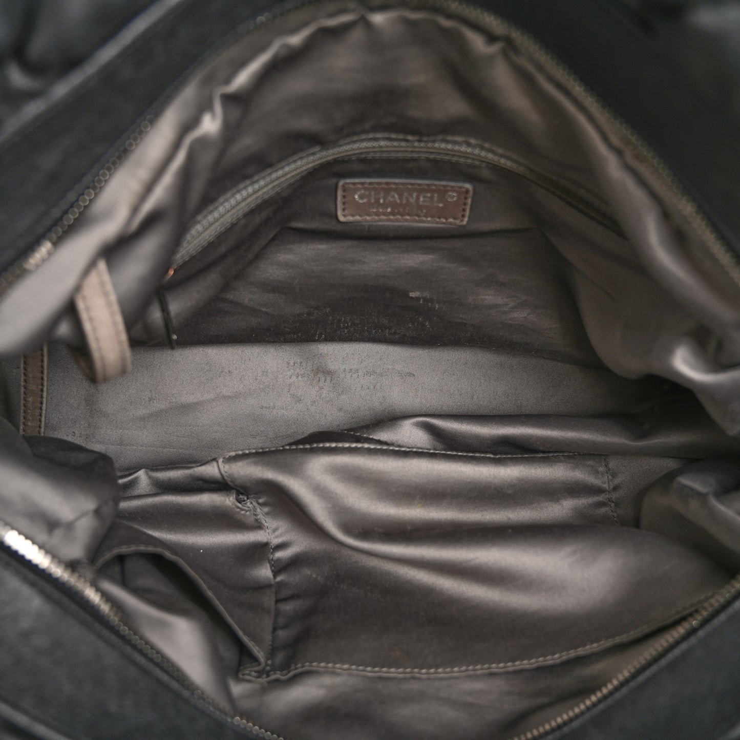 Calfskin Bubble Quilt Bowler Black