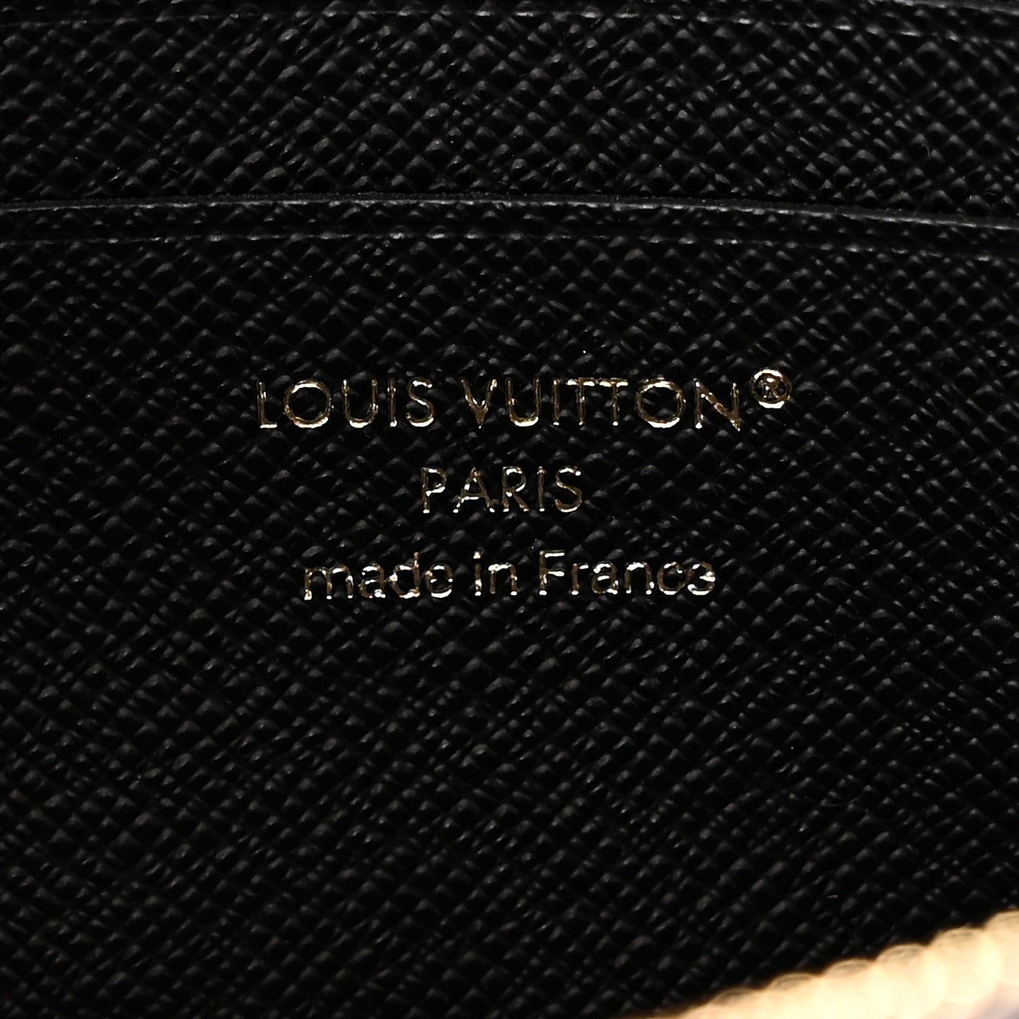 Reverse Monogram Ivy Wallet On Chain