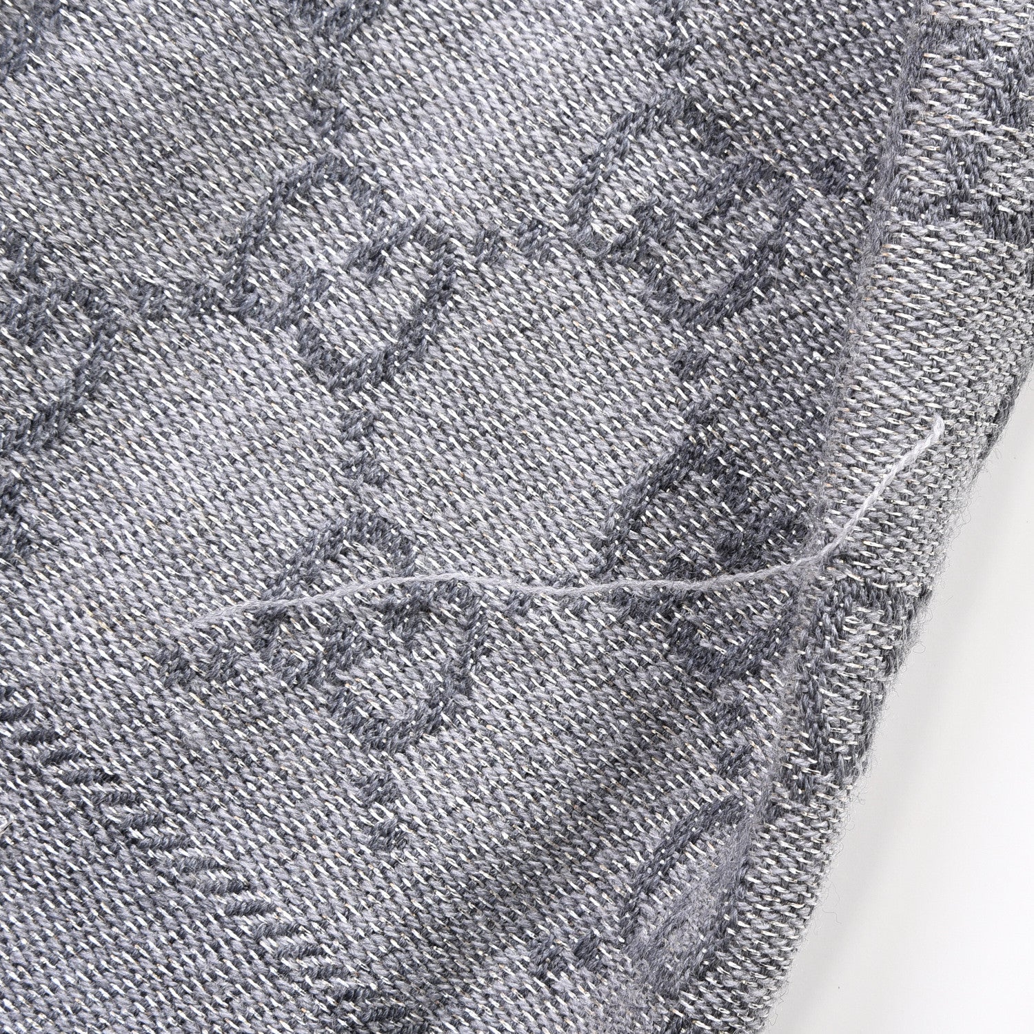 Gucci Wool Jacquard Monogram Fringe Scarf Grey 4 of 5