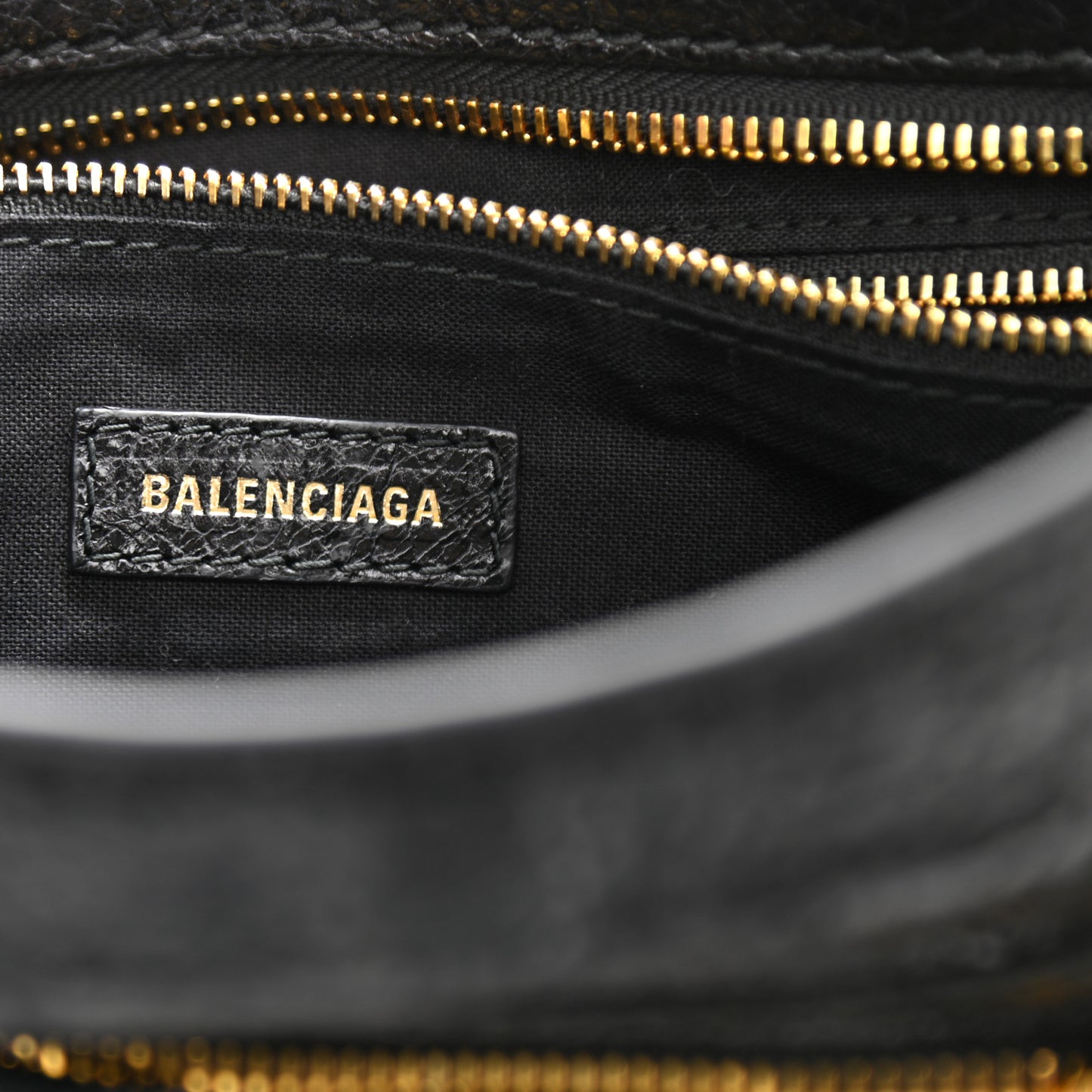 Agneau Giant 12 Gold Hardware S City Black