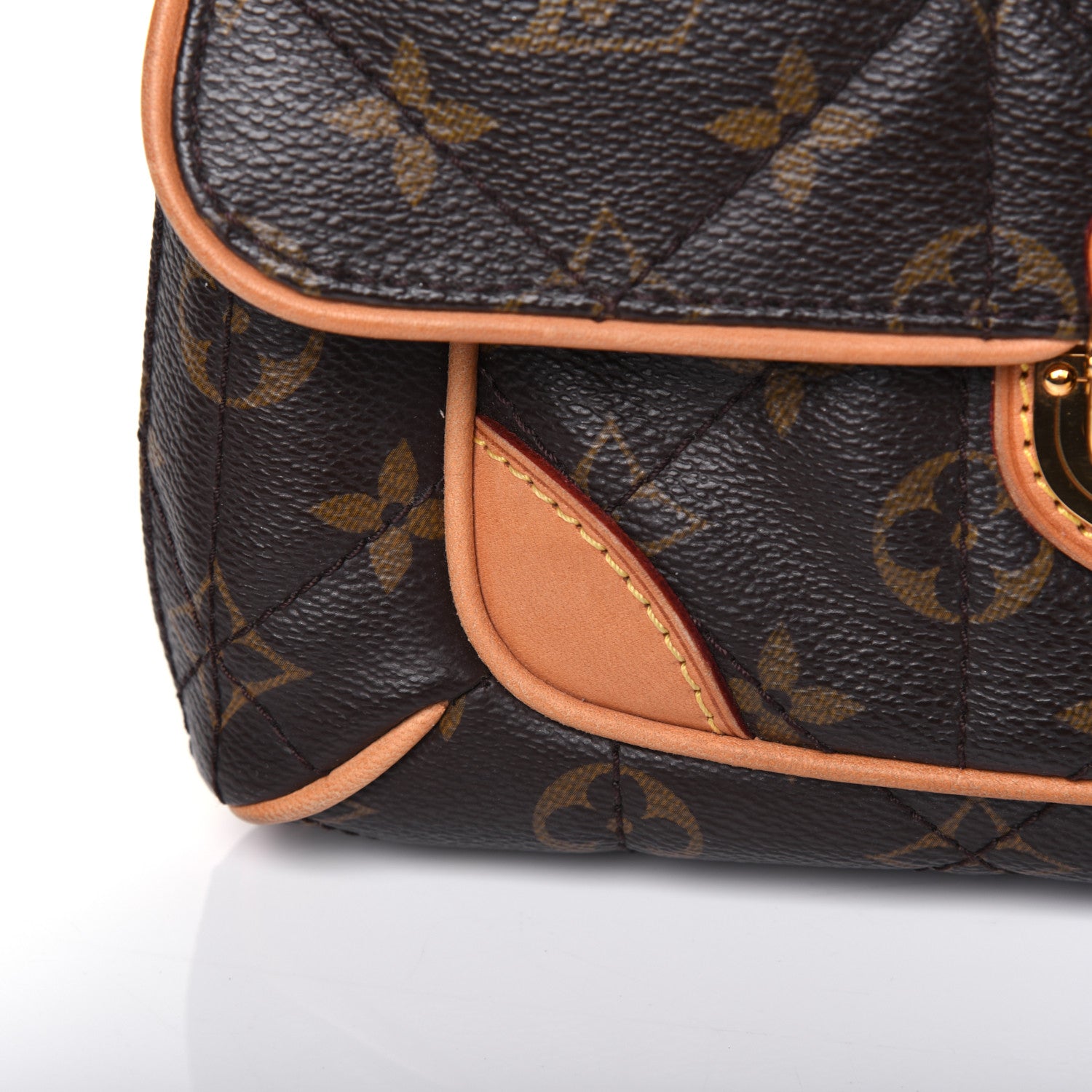 Louis Vuitton Monogram Etoile Clutch 14 of 19