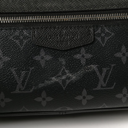 Louis Vuitton Taiga Monogram Outdoor Bumbag Black 14 of 14