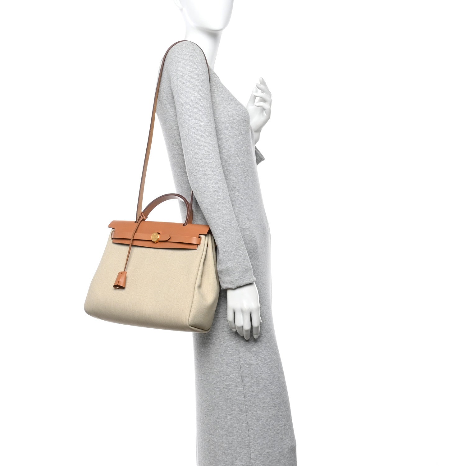 Hermes Military Toile Vache Hunter Herbag Zip Retourne 31 PM Beton Naturel 2 of 11