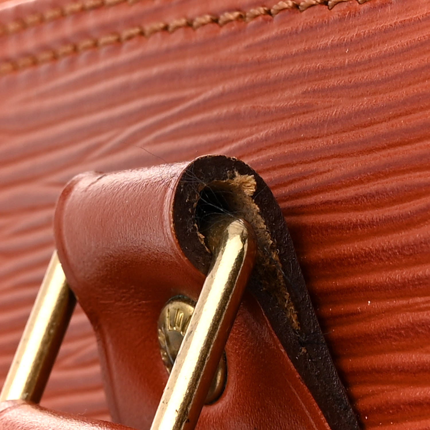 Louis Vuitton Epi Alma PM Kenyan Fawn 15 of 15