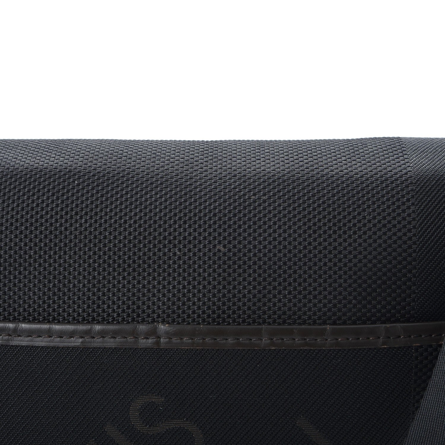 Louis Vuitton Damier Geant Petit Messenger Bag Black 10 of 17