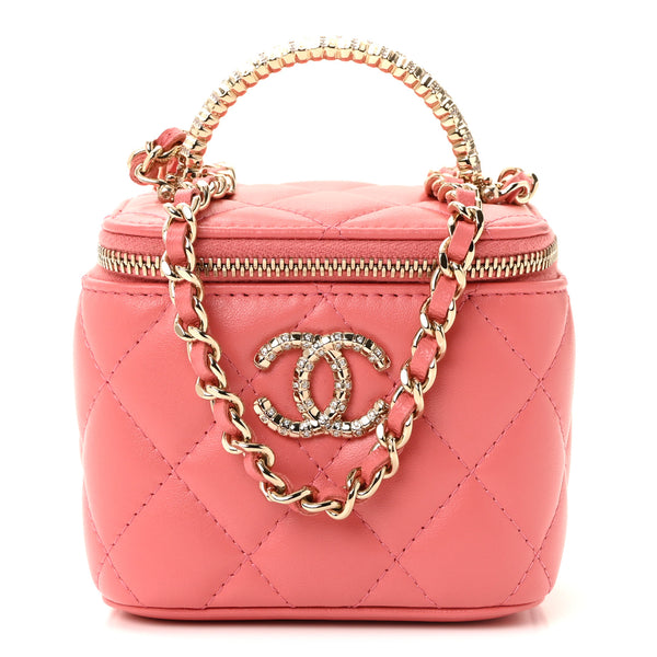 は*ば様 【新品】CHANEL ノベルティ　ケース　ピンク色 NWT Authentic Chanel Fuchsia Pink Lambskin Vanity Case Handbag