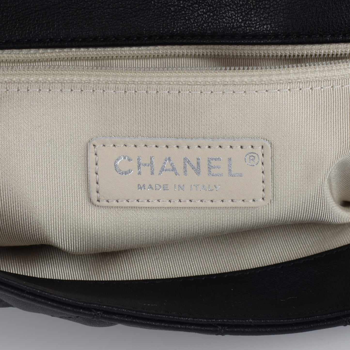 Washed Lambskin Quilted Maxi Chain Around Flap Black