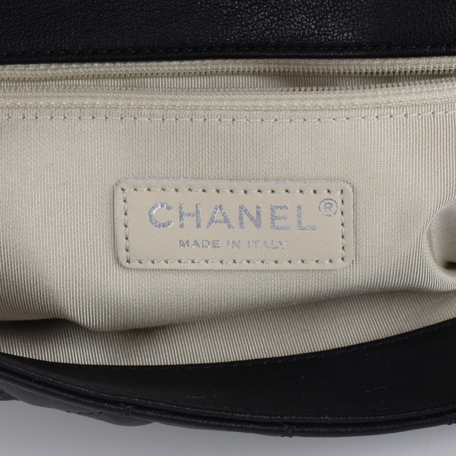 Chanel Washed Lambskin Quilted Maxi Chain Around Flap Black 5 of 7