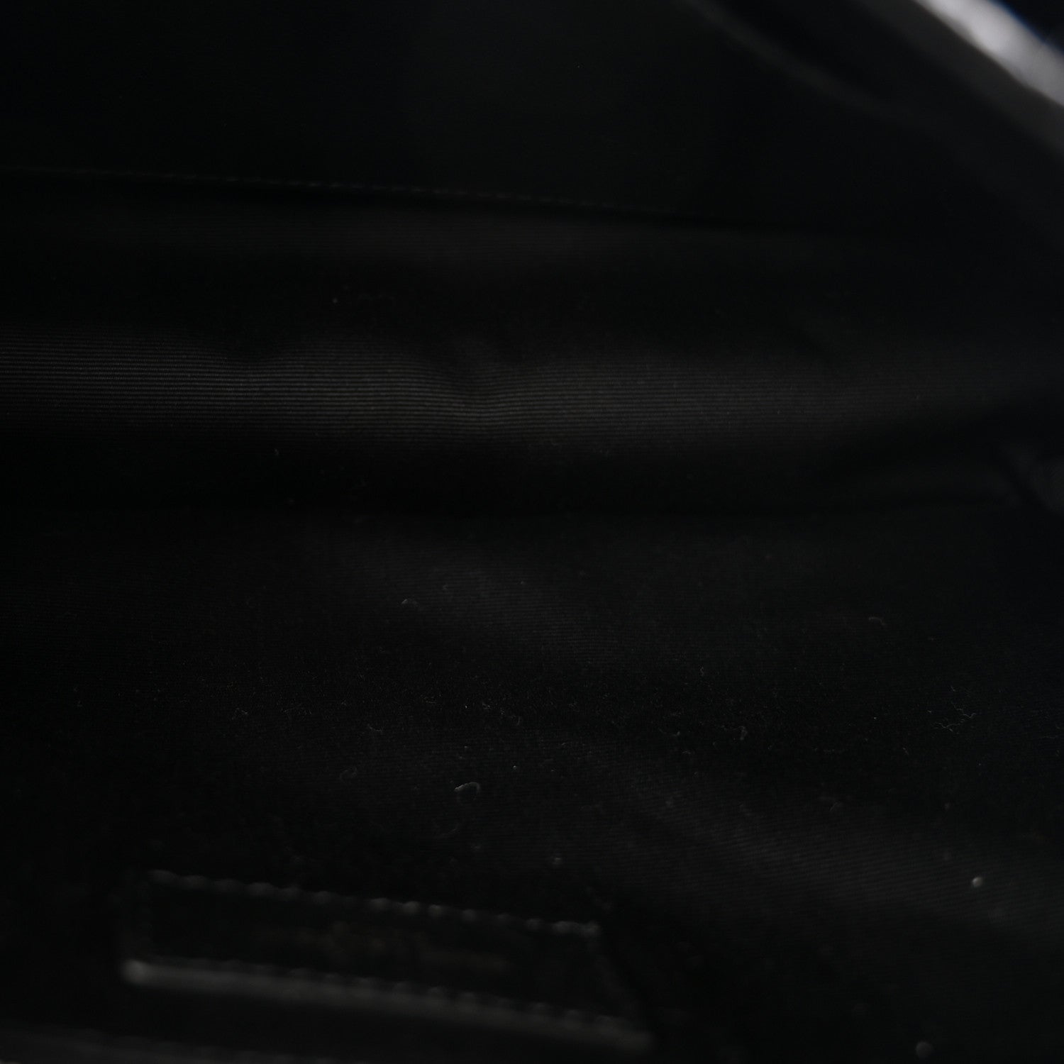 Saint Laurent Crinkled Calfskin Matelasse Monogram Medium Niki Chain Satchel Black 5 of 10