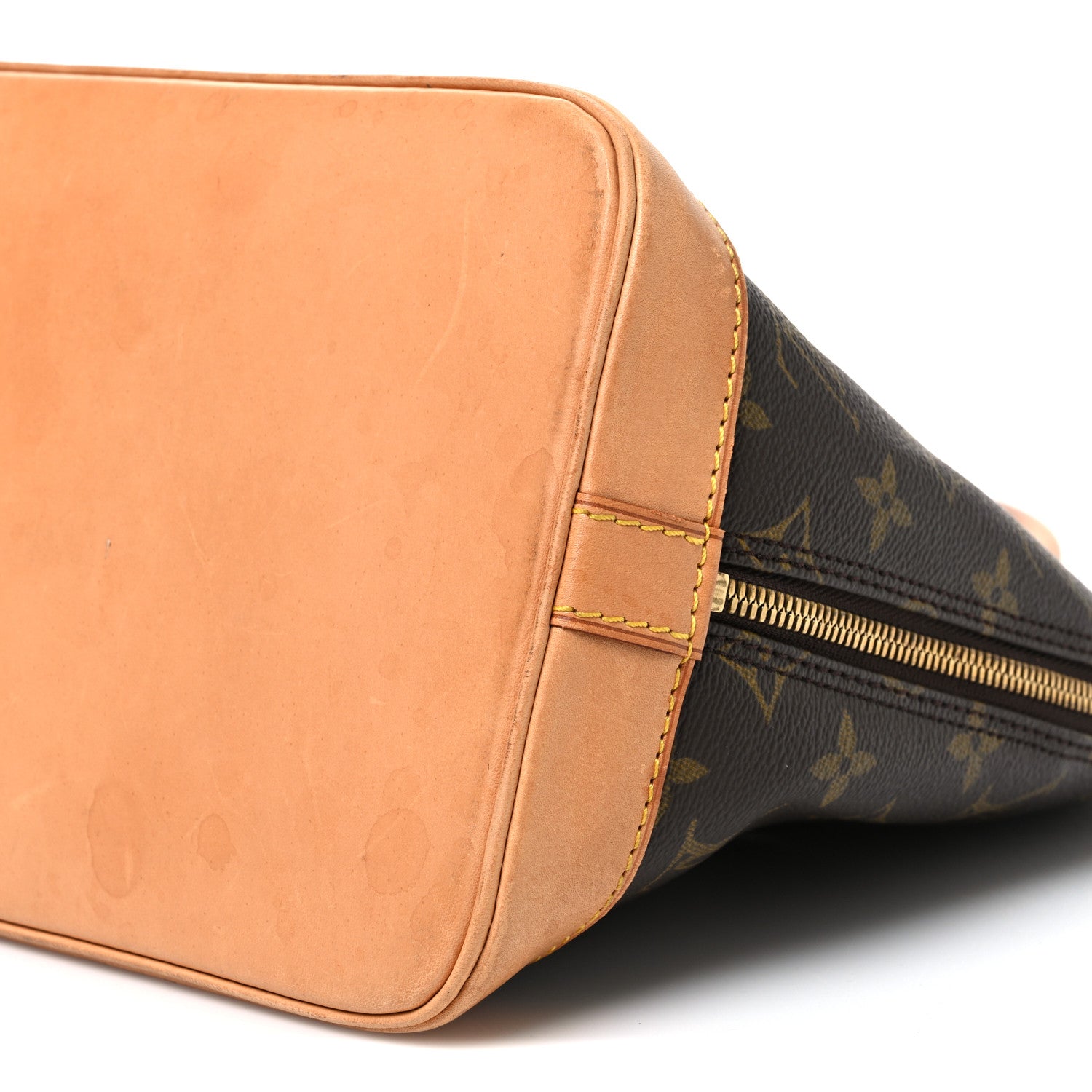 Louis Vuitton Monogram Alma MM 10 of 11