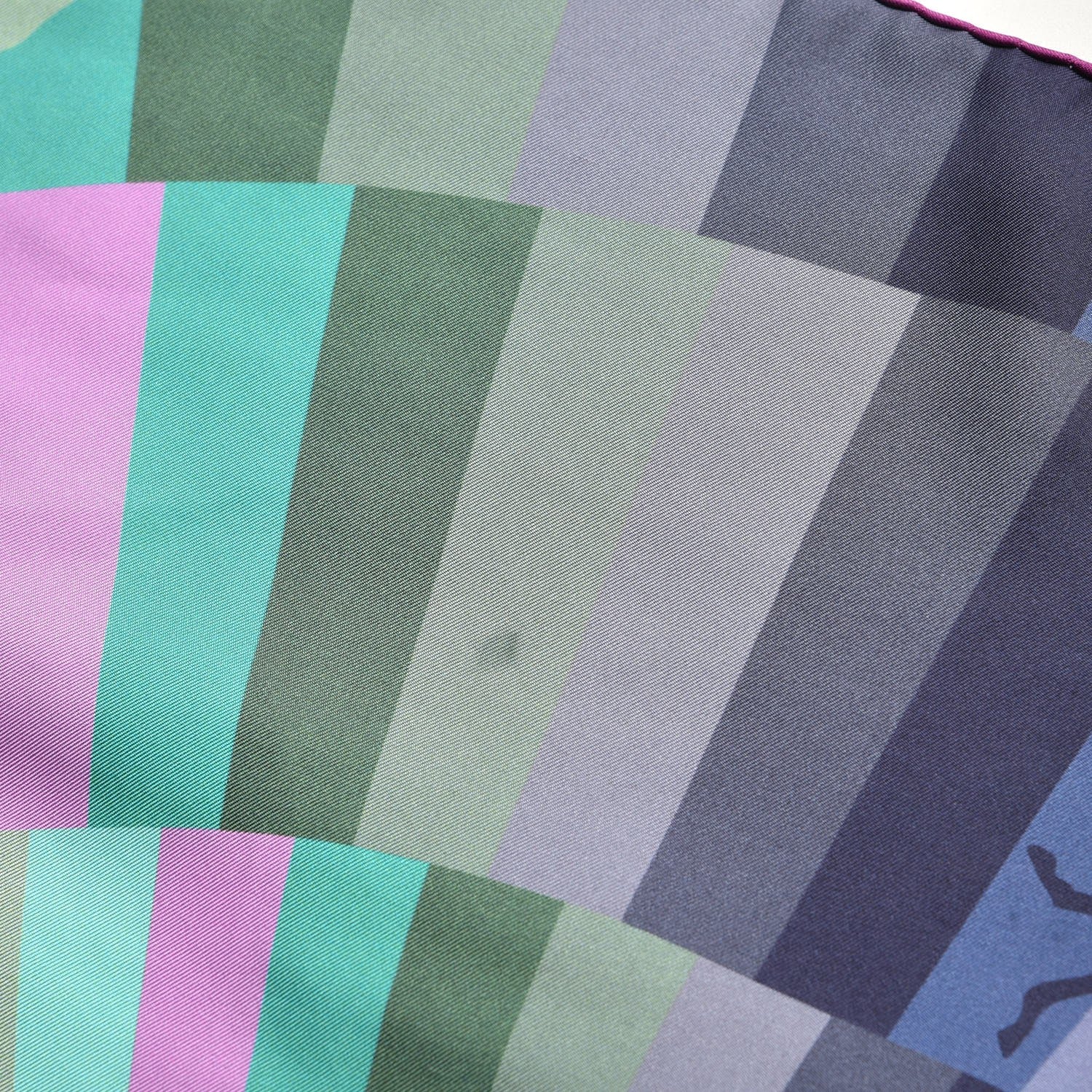 Hermes Silk Galop Chromatique Scarf 90 Fuchsia Turquoise Bleu 5 of 7