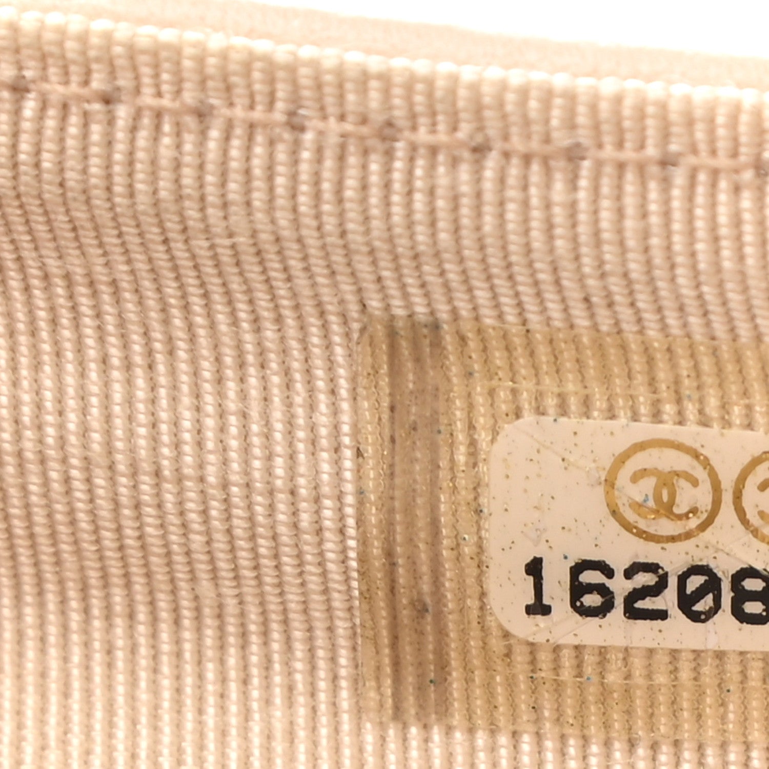 Chanel Iridescent Caviar Quilted Zipped Pocket Wallet Beige Clair 8 of 9