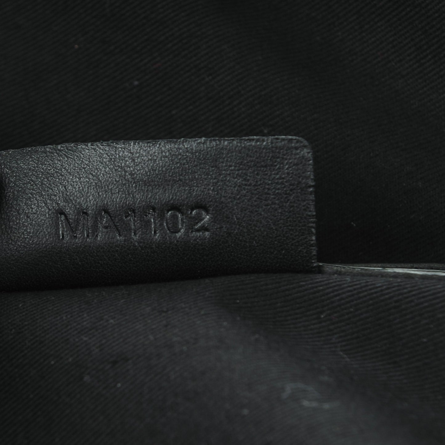 Lambskin Medium Nightingale Black