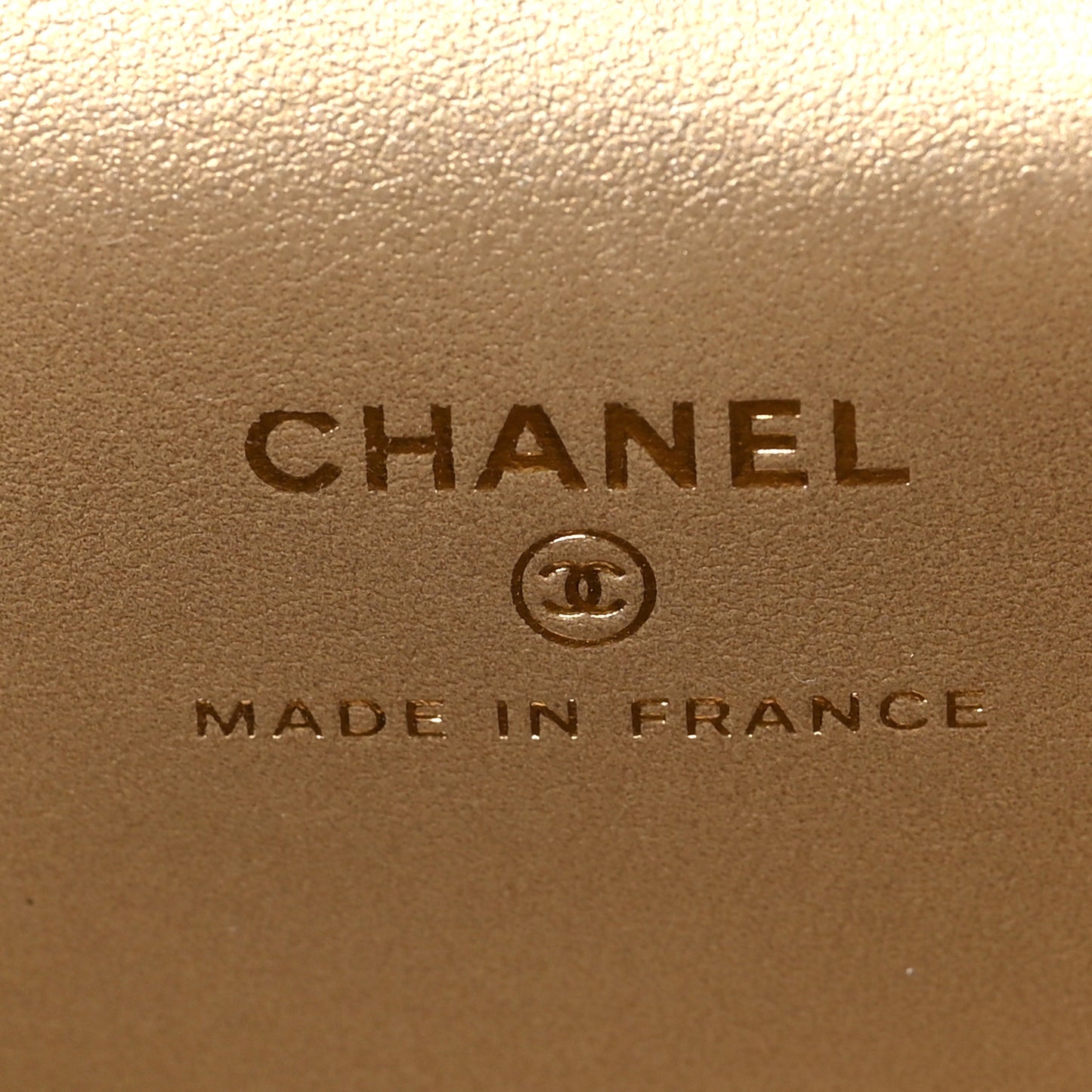 Lambskin Quilted Mini Pearl Crush Vanity Case With Chain Black