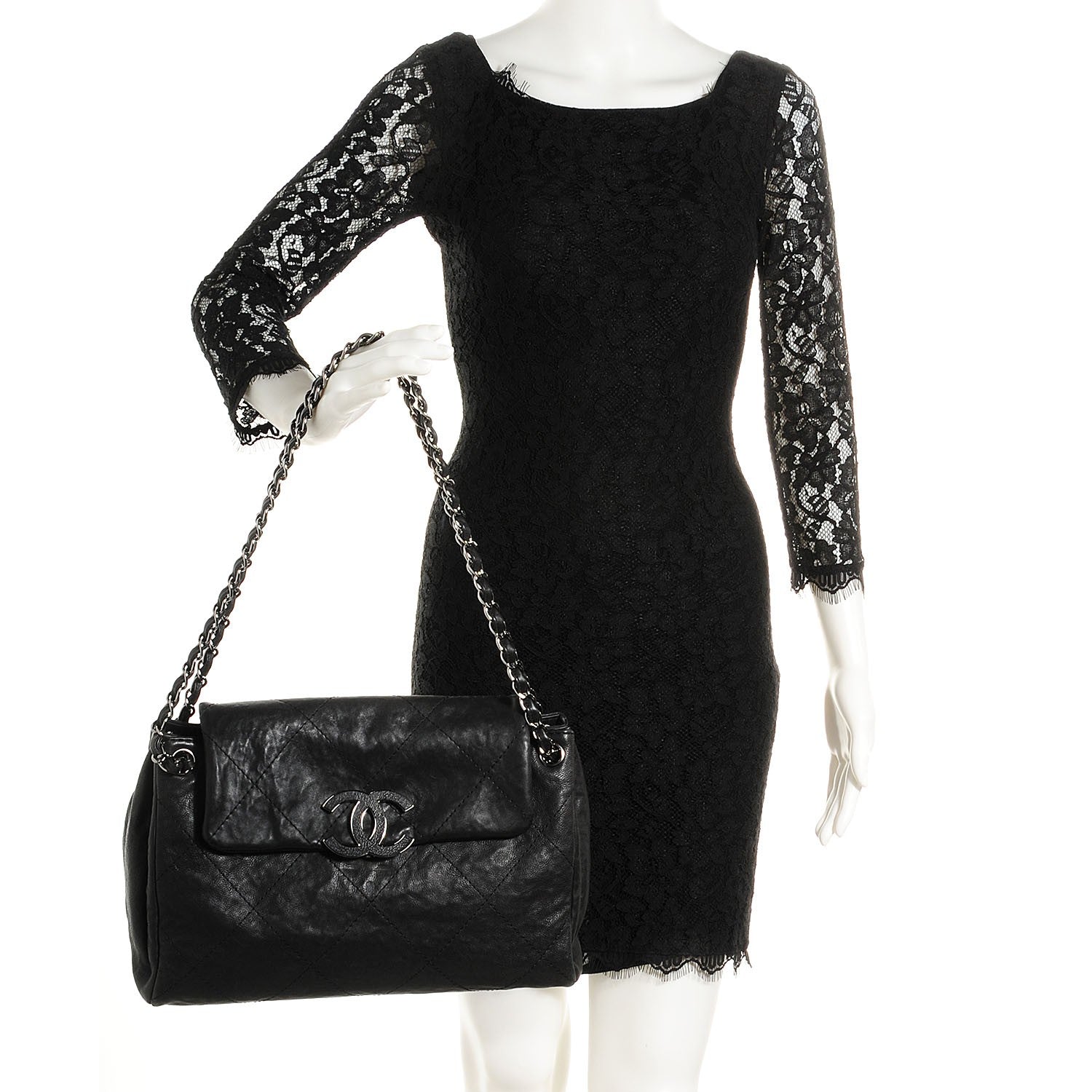 Chanel Washed Calfskin Large Hamptons Shopping Tote Black 2 of 7