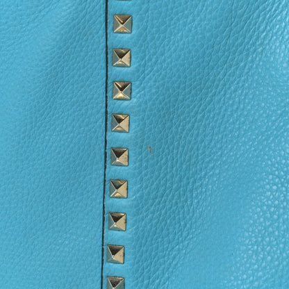 Valentino Garavani Grained Calfskin Medium Rockstud Reversible Tote Parrot Light Cuir 17 of 19