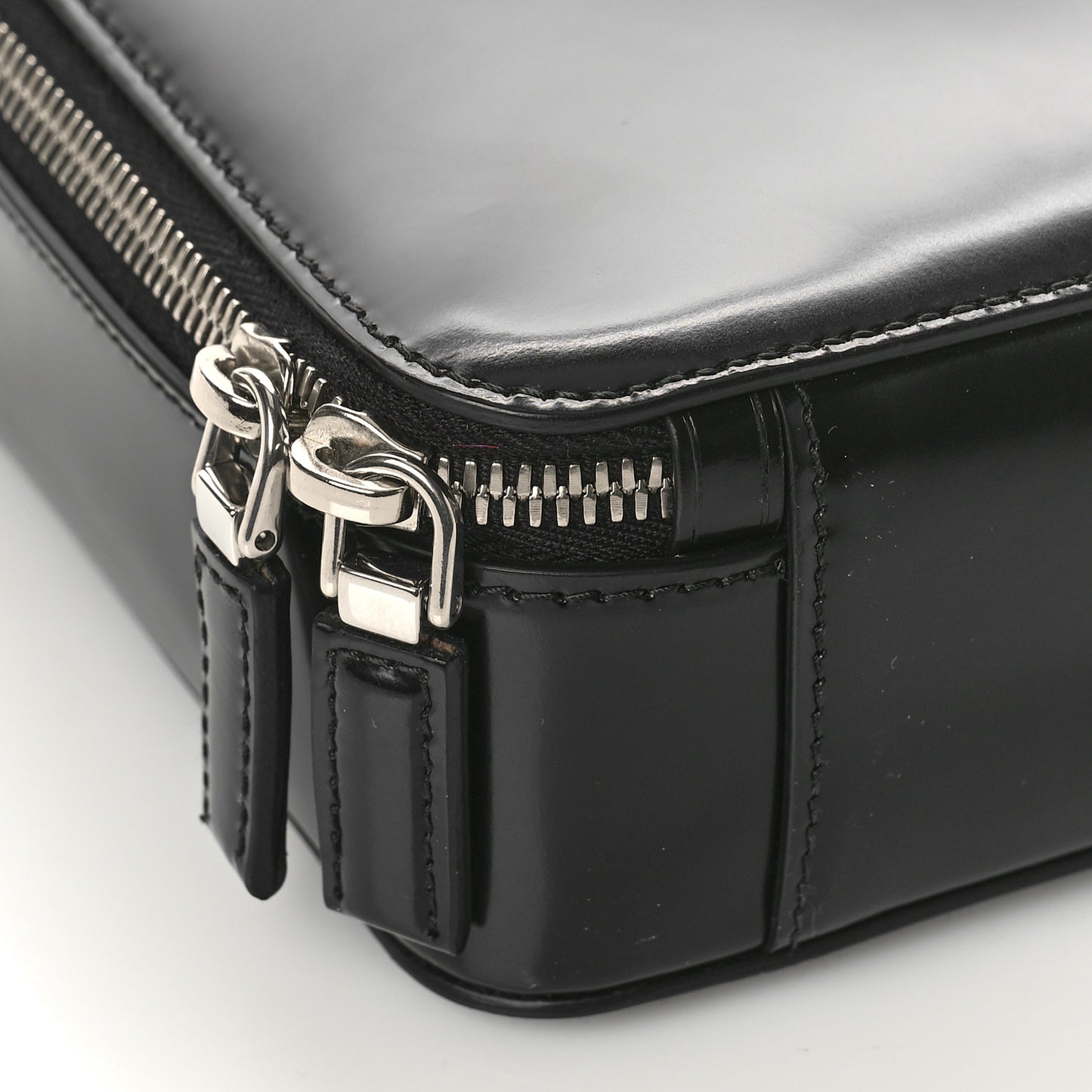 Spazzolato Medium Brique Crossbody Bag Black