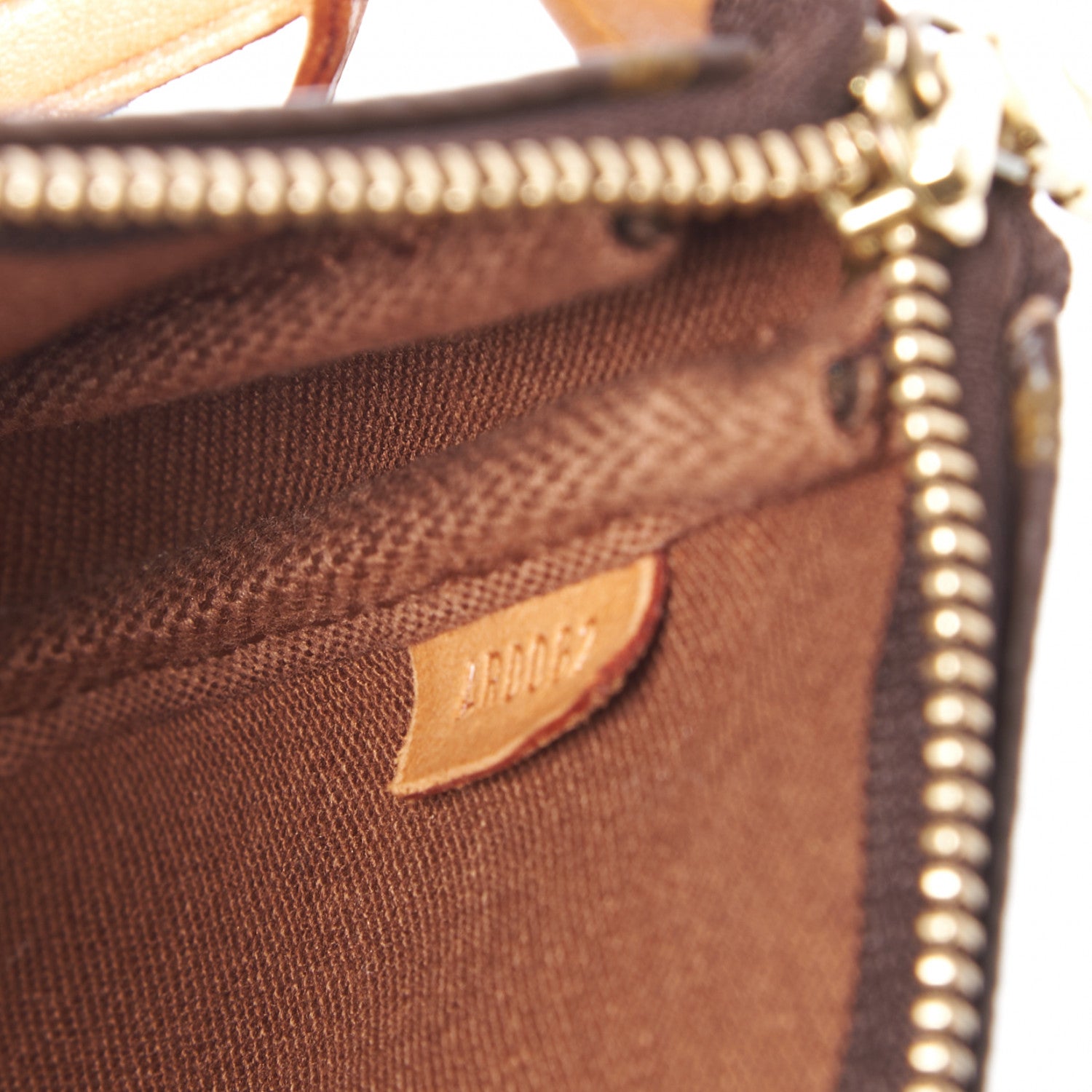 Louis Vuitton Monogram Pochette Accessories 8 of 8
