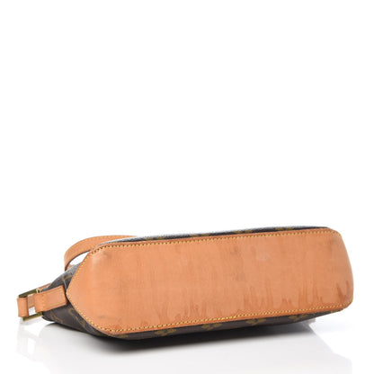 Louis Vuitton Monogram Trotteur 4 of 11