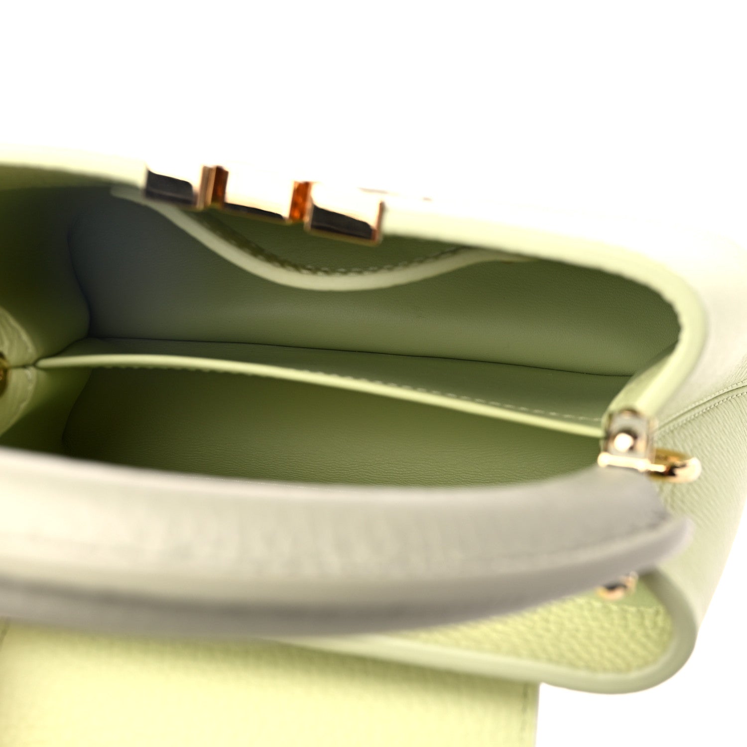 Louis Vuitton Taurillon Mini Capucines Vert Noto Green Milky White Vert Asnieres Green 5 of 8