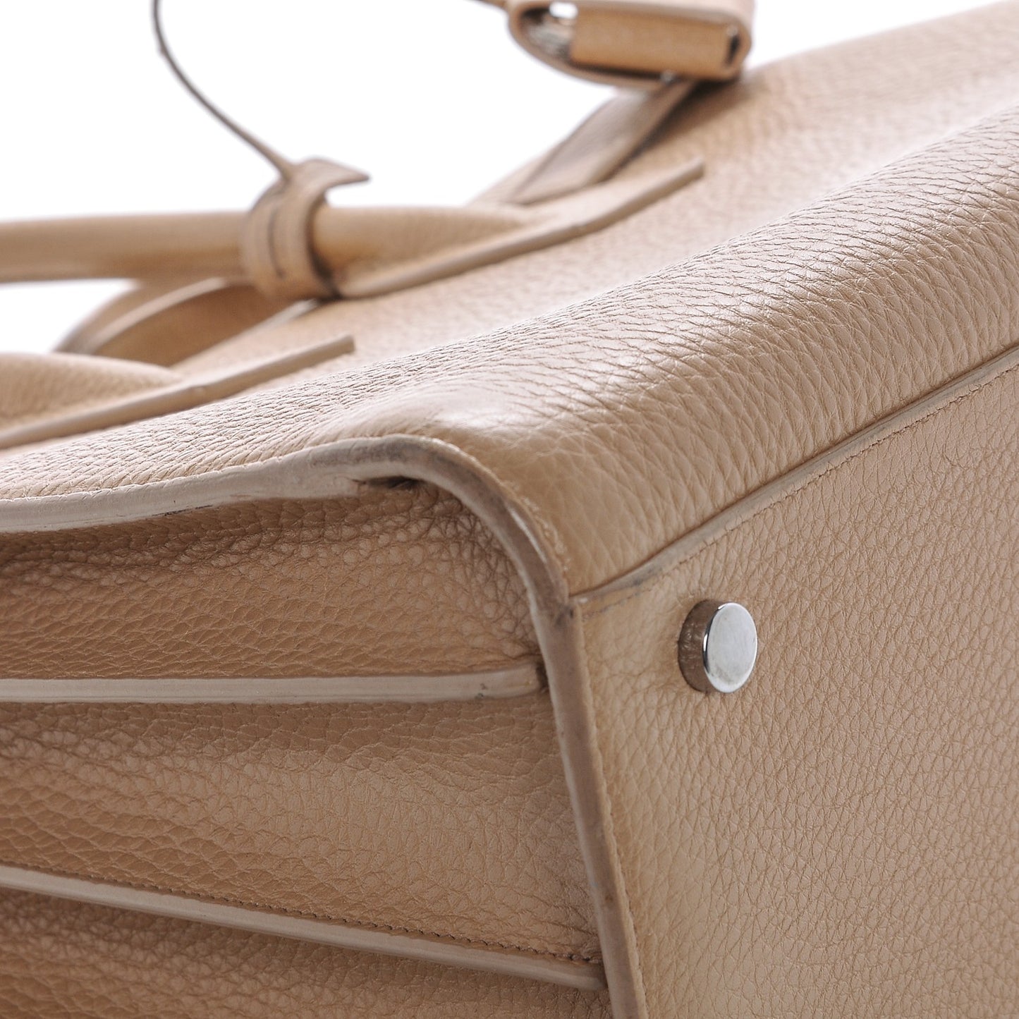 Grained Calfskin Small Sac De Jour Nude Powder