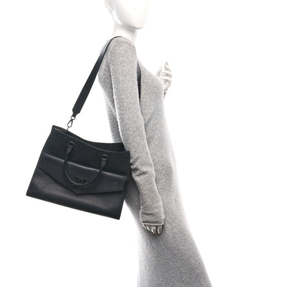 Louis Vuitton Soft Calfskin Lockme Tote MM Black 2 of 9