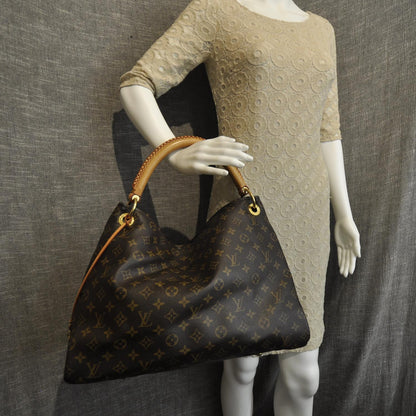 Louis Vuitton Monogram Artsy MM 2 of 9