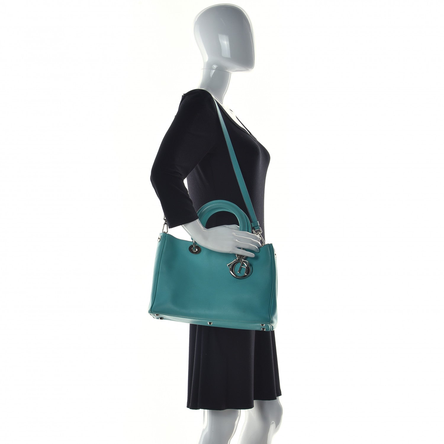 Christian Dior Smooth Calfskin Medium Diorissimo Tote Blue 7 of 25