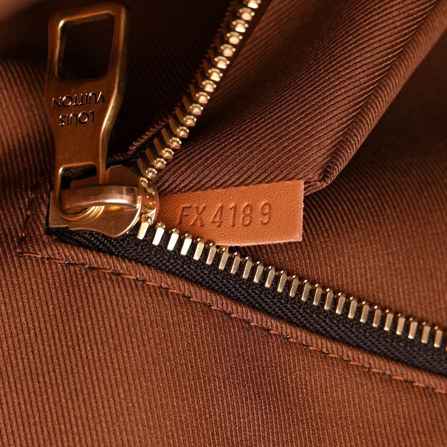 Louis Vuitton Monogram Cabas Voyage 7 of 9