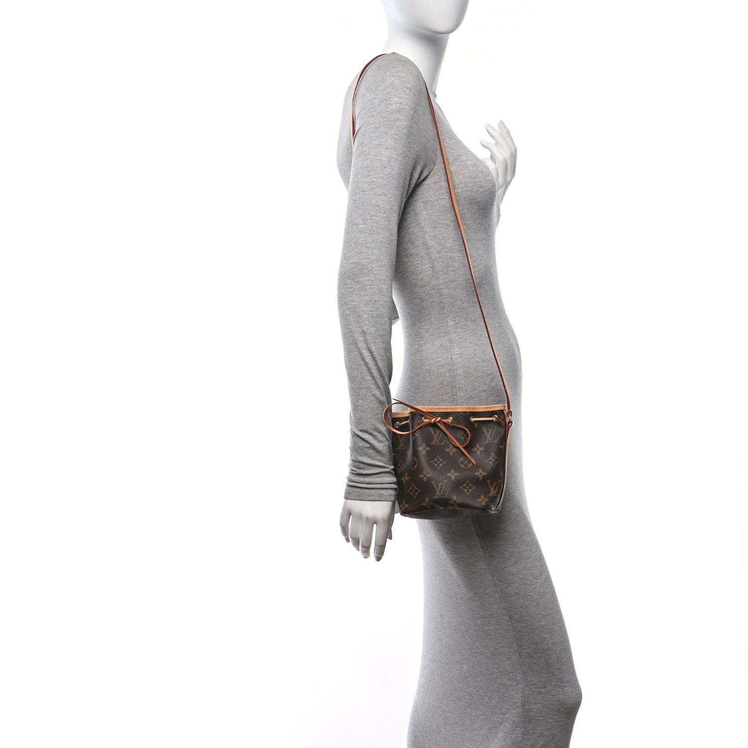 Louis Vuitton Monogram Nano Noe 2 of 9