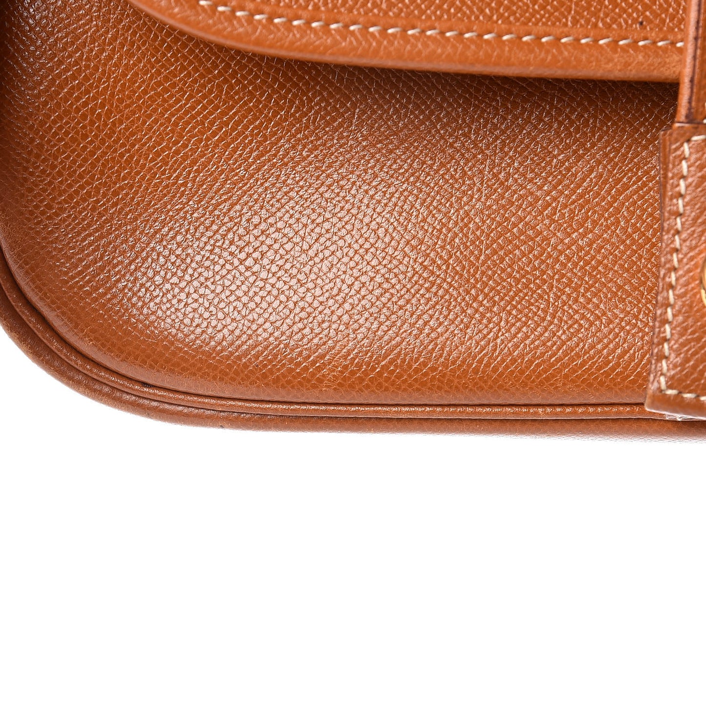 Courchevel Noumea Gold