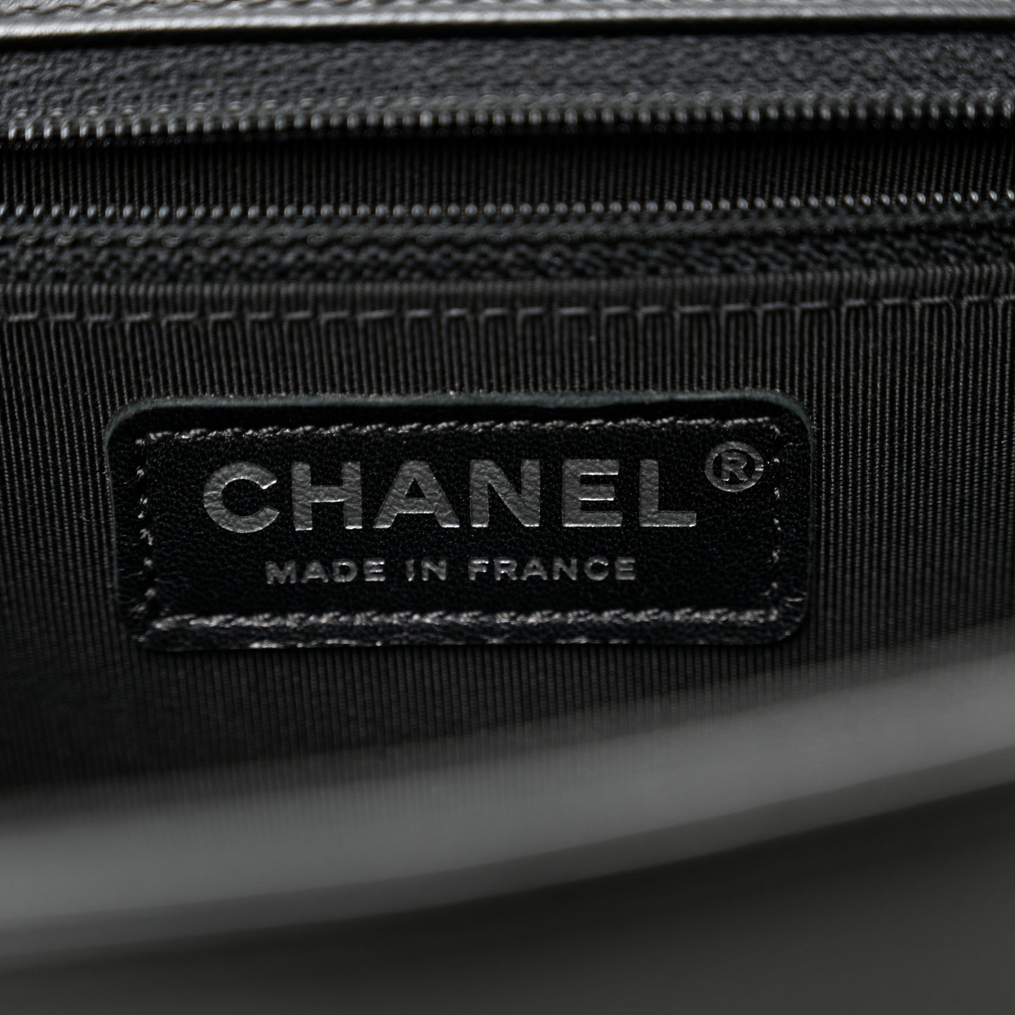 Grained Calfskin Quilted New Medium Boy Flap Black