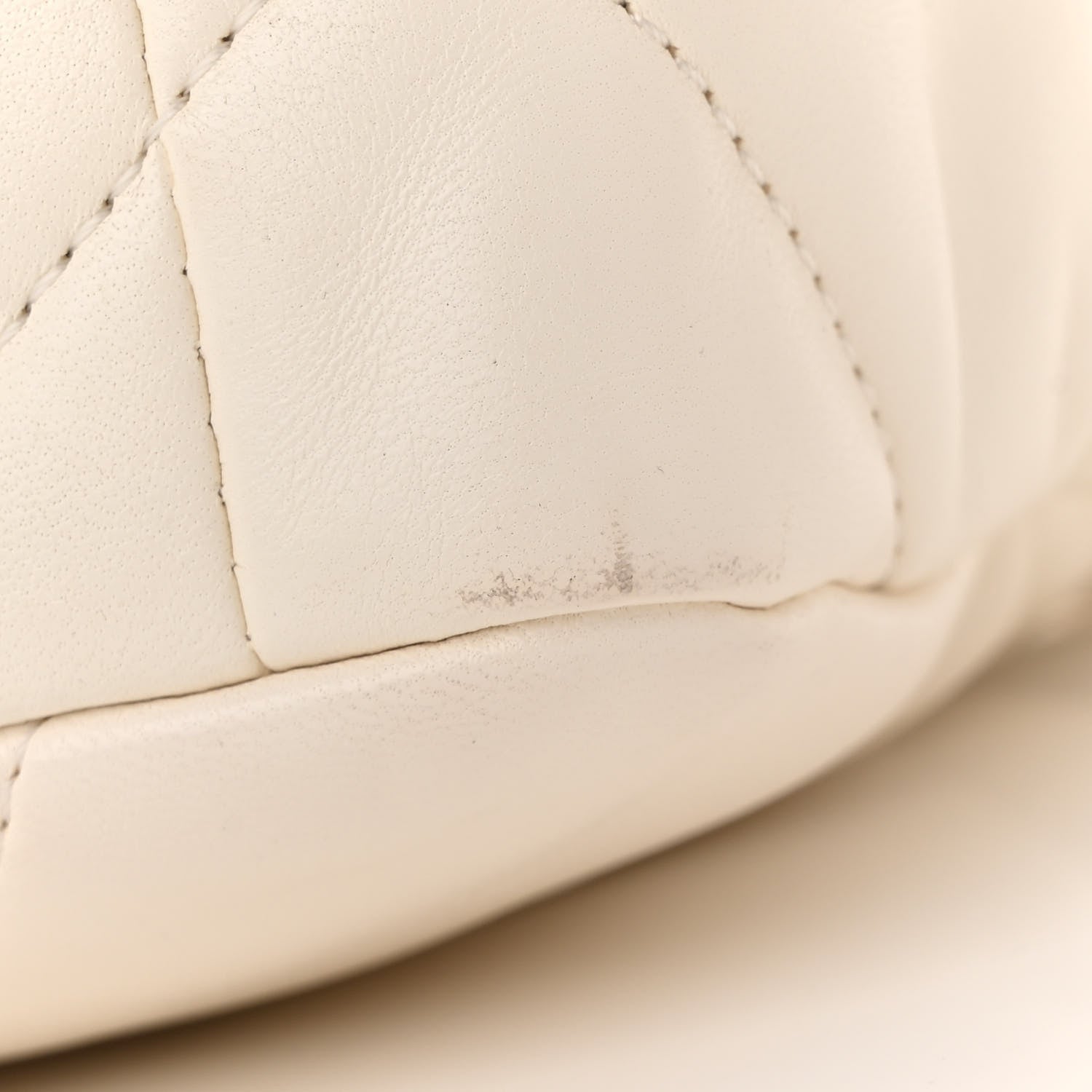 Chanel Goatskin Quilted Medium Chanel 19 Flap White 11 of 14