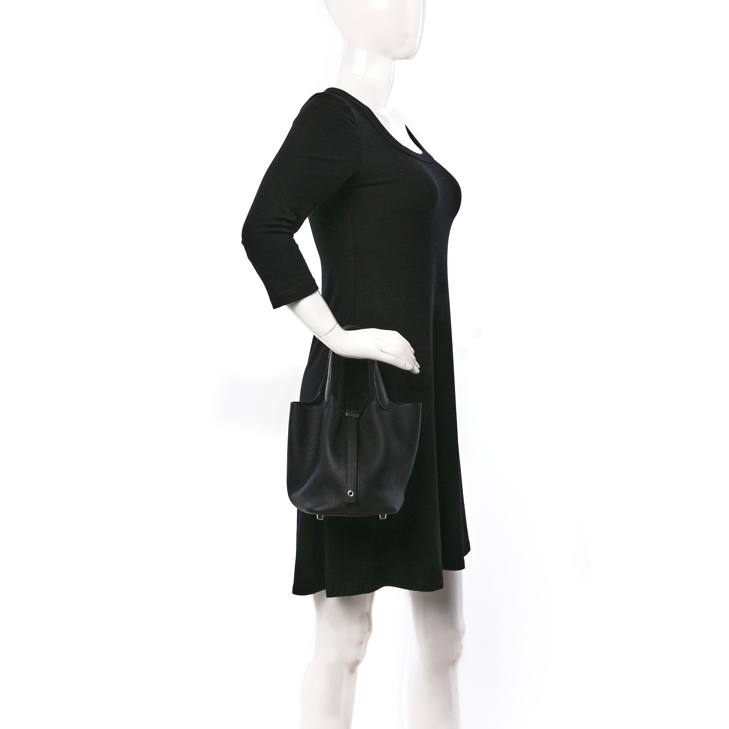 Hermes Taurillon Clemence Picotin Lock 18 PM Black 2 of 10